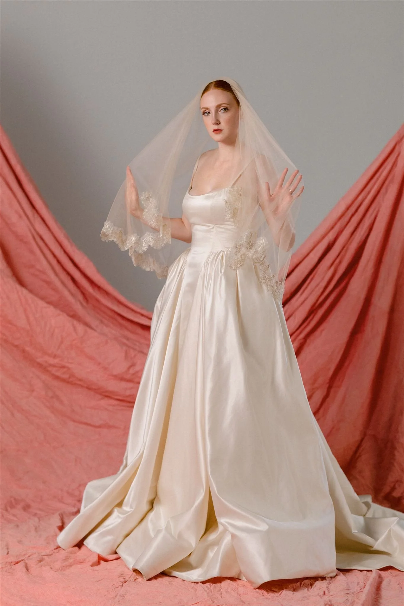 brown-tulle-wedding-veil.jpg