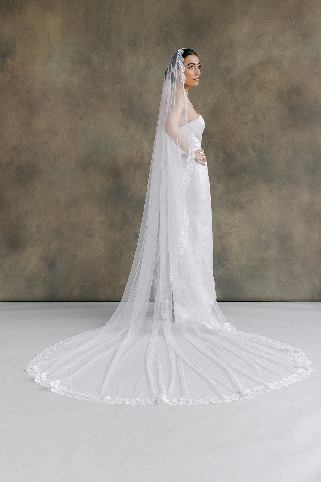Mantilla-wedding-veil.jpg