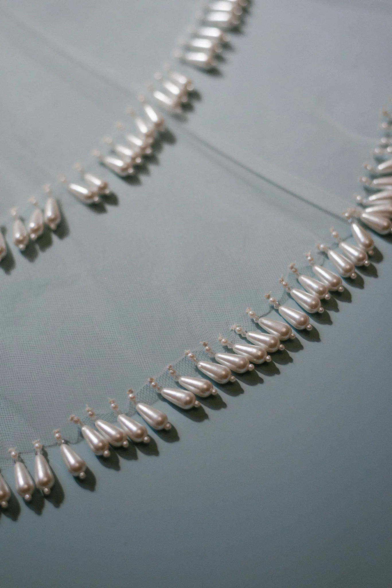 julie-veil-pearl-trim-detail.jpg.jpg