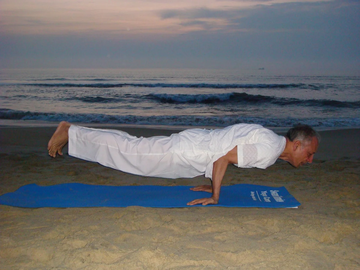 Mayurasana