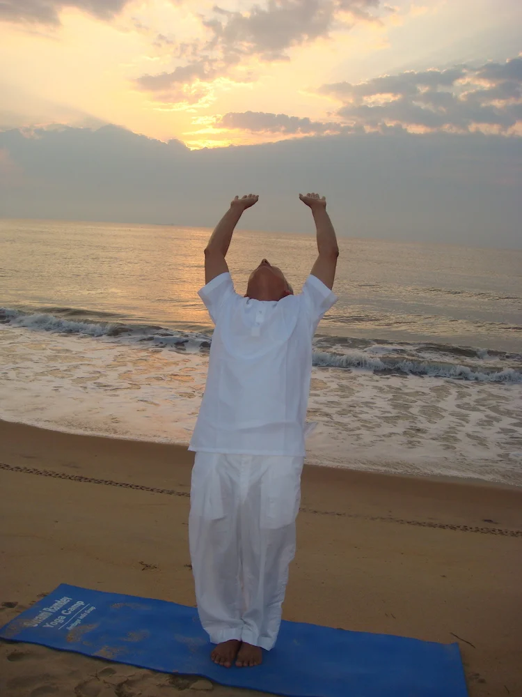 Hasta Uttanasana