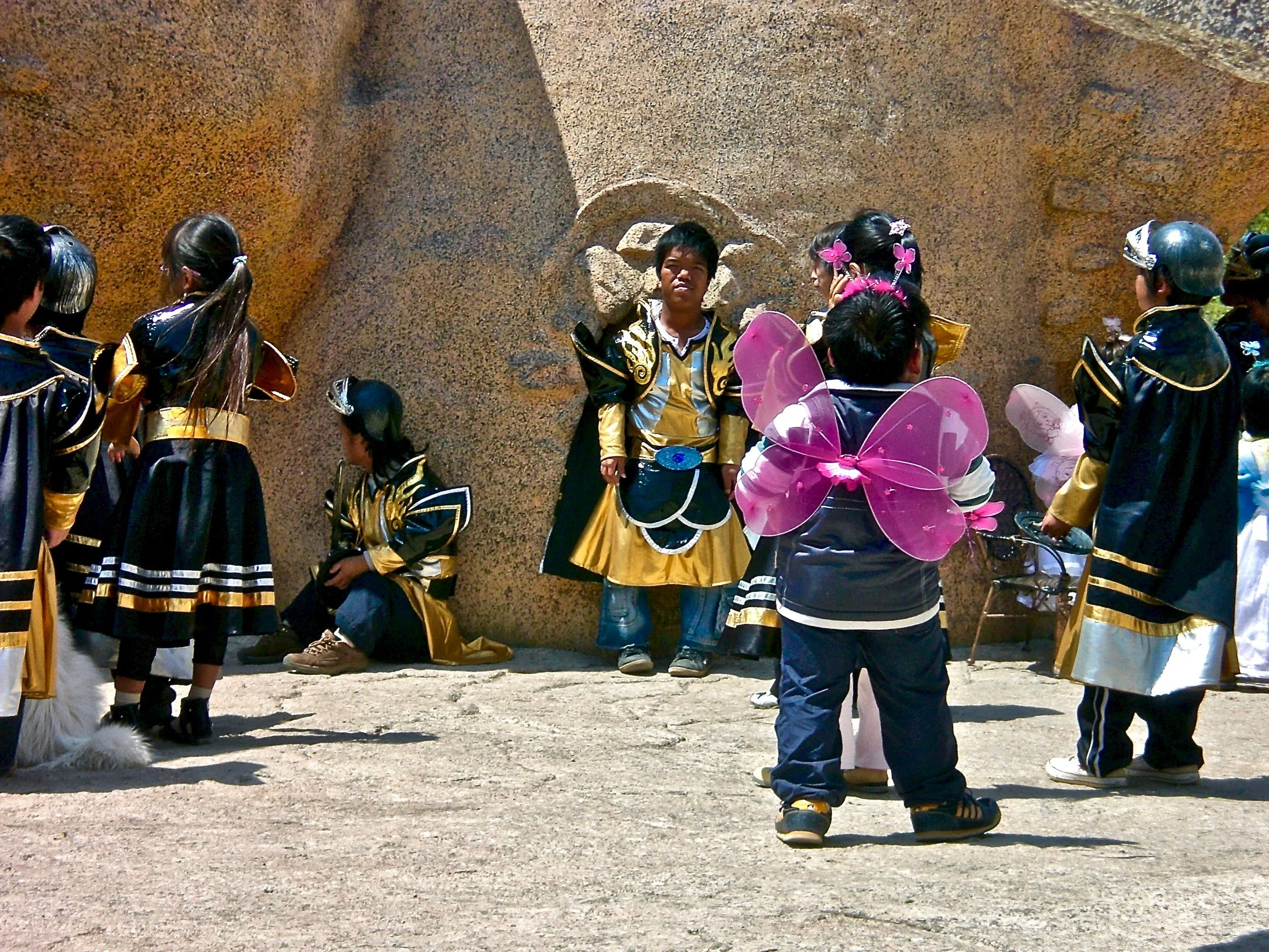 Performers backstage at the Kingdom of the Dwarfs amusement park in Yunnan, China. (C) Remko Tanis