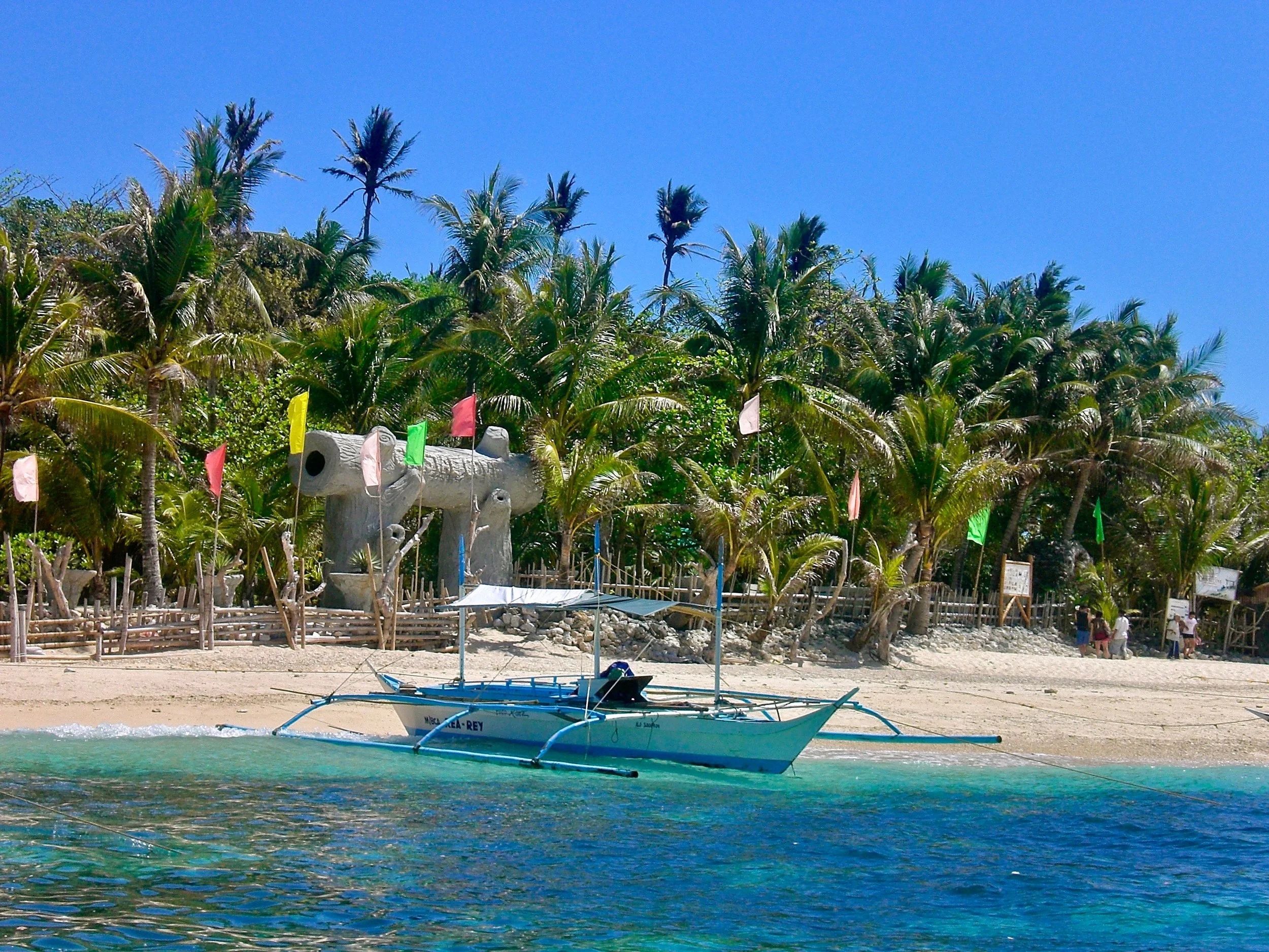 Boracay, the Philippines. (C) Remko Tanis
