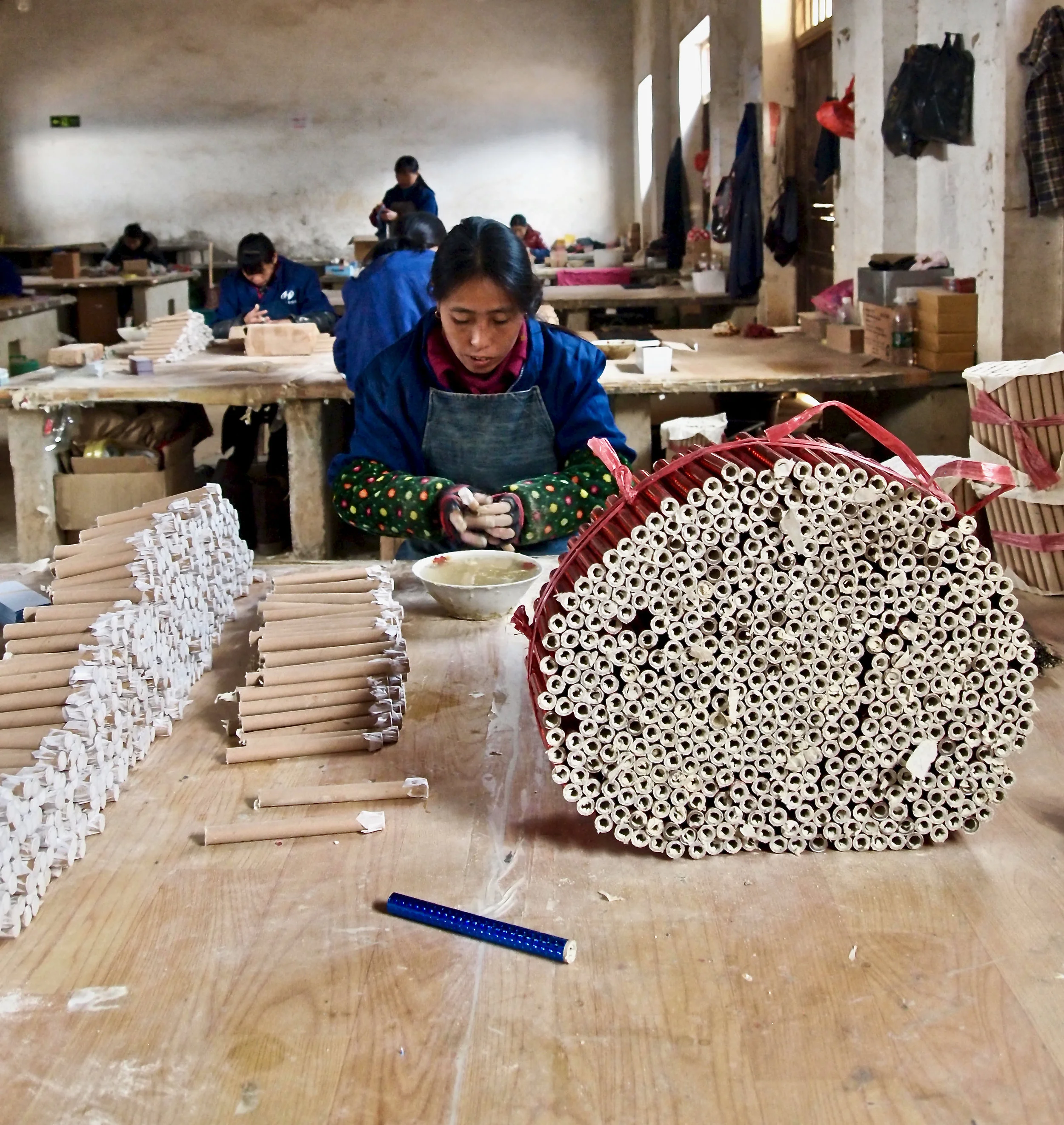An employee at Dream Fireworks in Liuyang, China. Photo: (C) Remko Tanis