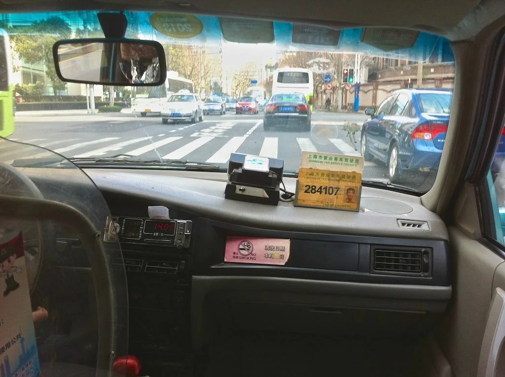 View from inside a Shanghai taxi. Photo: (C) Remko Tanis