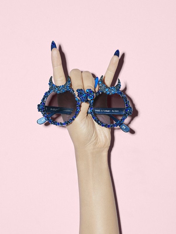 1059 SHO 04A AMORIR LOOKBOOK SS162889.jpg