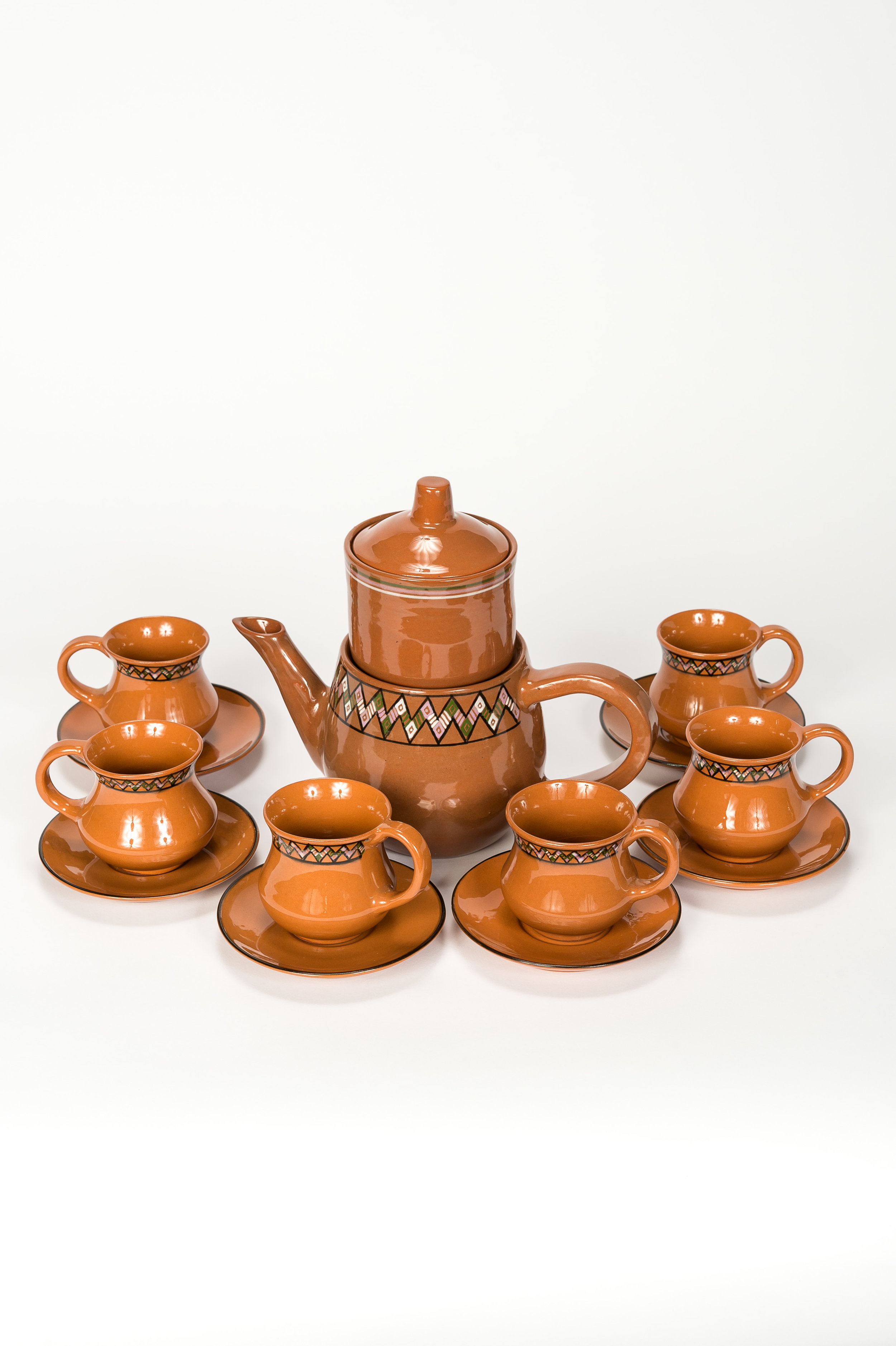 el.voyage.ceramic_.jpg