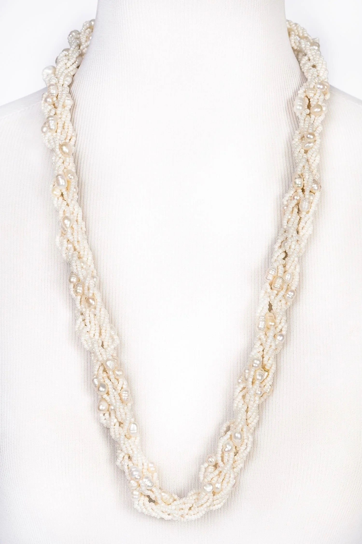 Pearly Necklace.jpeg