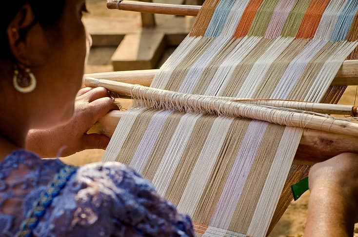 el-voyage-weaving-art-min.jpg