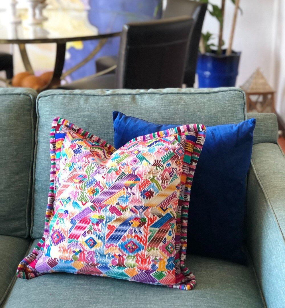 Paradise Pillow Cover - Handwoven Vintage H&uuml;ipil

This colorful pillow cover can accent any space, the piece tells a story of an ancient culture. 

100 % cotton
Handwoven and embroidered vintage H&uuml;ipil 
Measurement approximately 20&rdquo; x