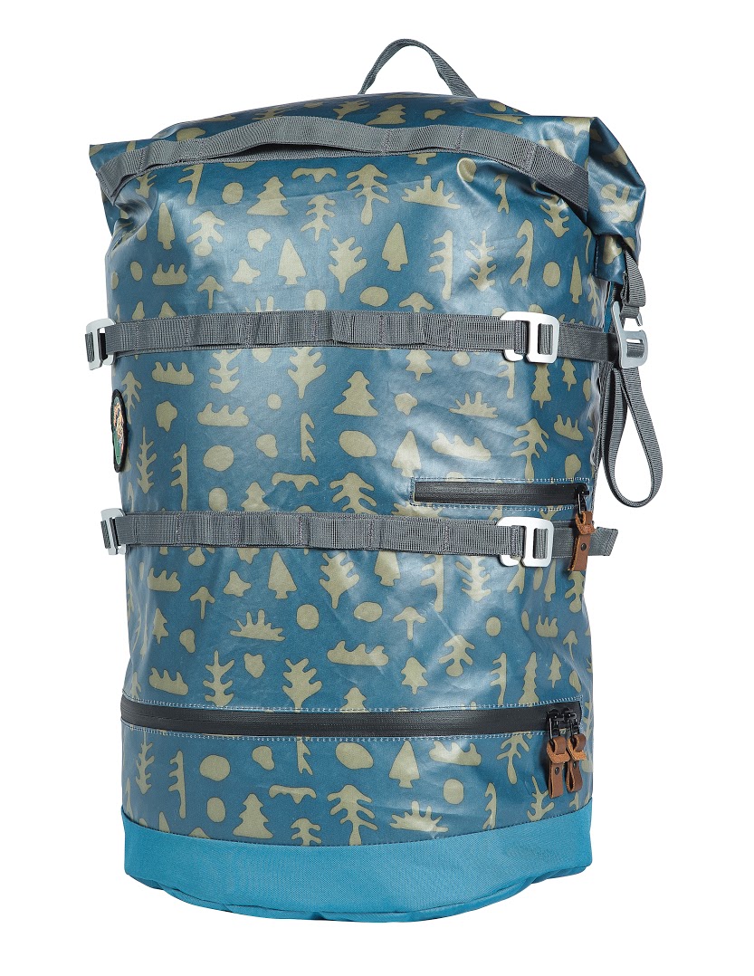 Poler // High & Dry Pack We love this “Mushy Trees” pattern bag. It’s got a zipped-in dry bag within the splash-proof outer bag—perfect for keeping your wetsuit separate from your drysuit. Easy access to the bottom (hee hee). Perfect for your wallet, keys, phone, or vegan beef jerky. $149.95 // polerstuff.com // Made in China 