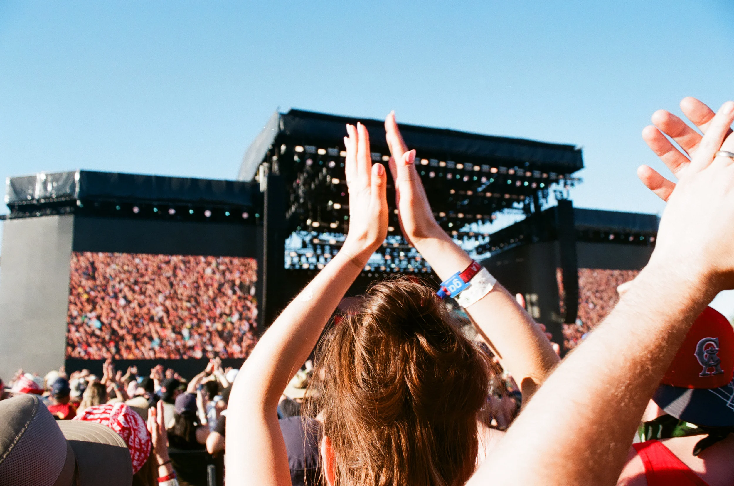 COACHELLA_STAYWILD00019.jpg