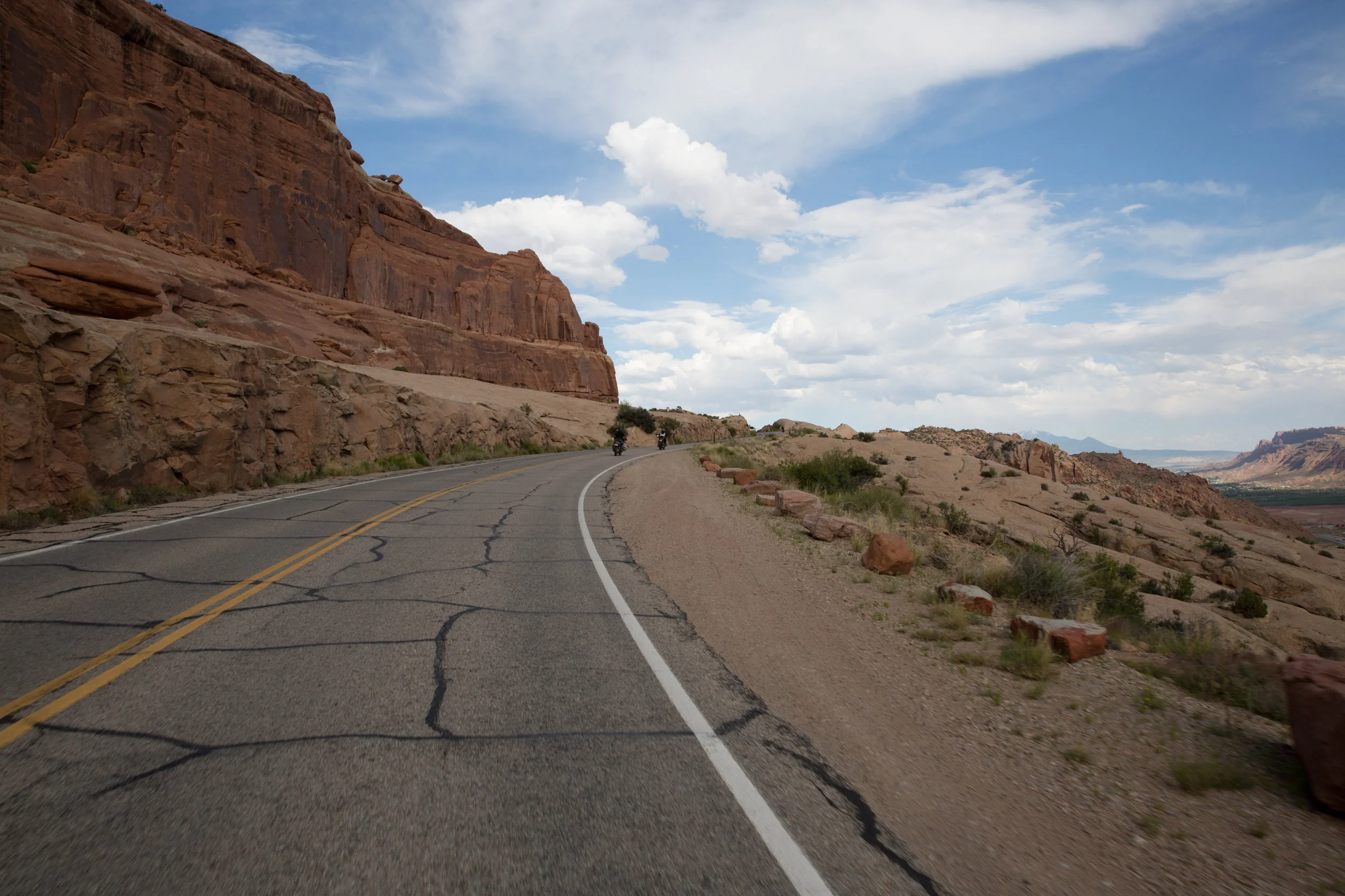 NKOSSEK_MotosinMoab_5740.jpg