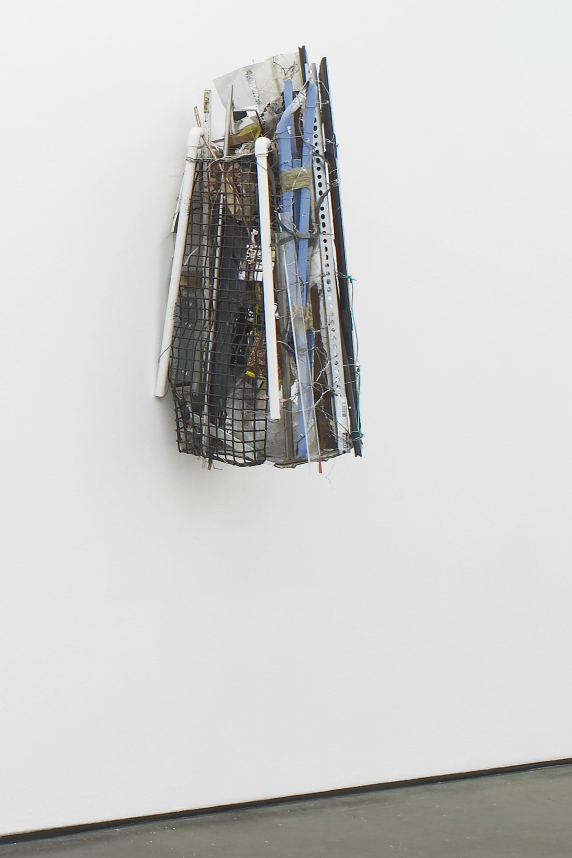     Robert Bittenbender Nocturnal Digest 2015 Wood, steel, photographs, aluminium, plastic, acrylic glass, jewelry, rubber, rope, paper, clothespins, zipties, metal wires, chains, assorted tubes, bottles 97 x 29 x 42 cm / 38.2 x 11.4 x 16.5 in HS12-R