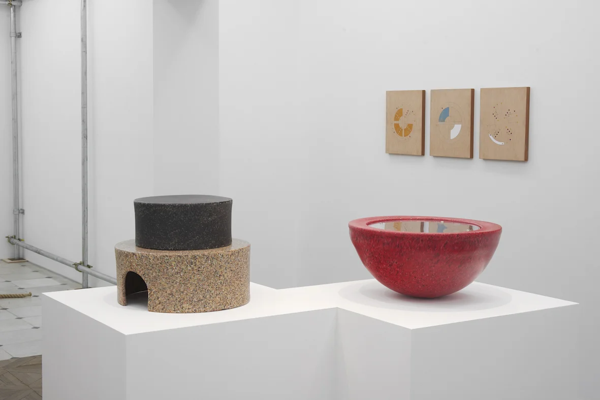 AP_While inside 2019_Museum St_Installation view_24.jpg