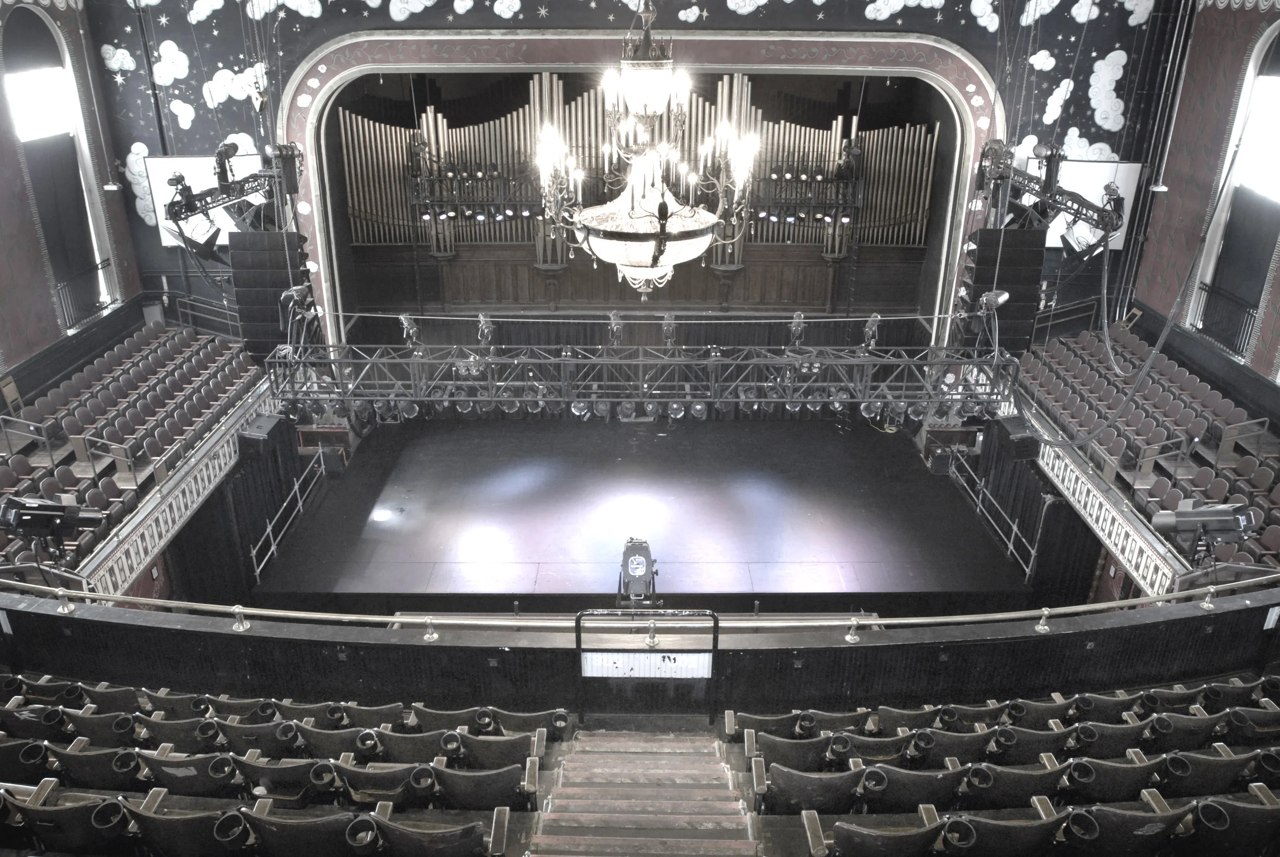 Tabernacle from top balcony photo.jpg