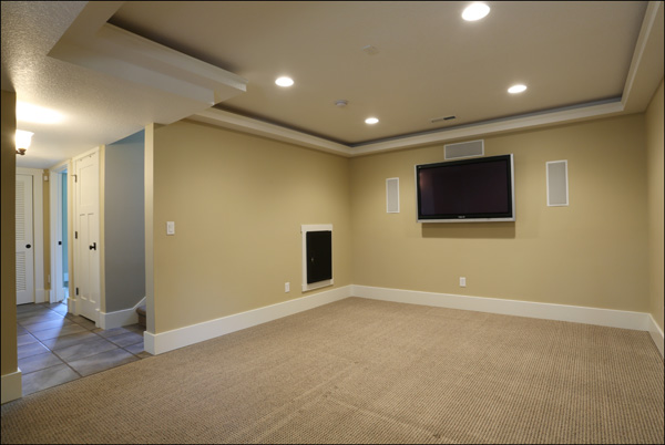 Family/media room with upgrade home theater system and plasma tv