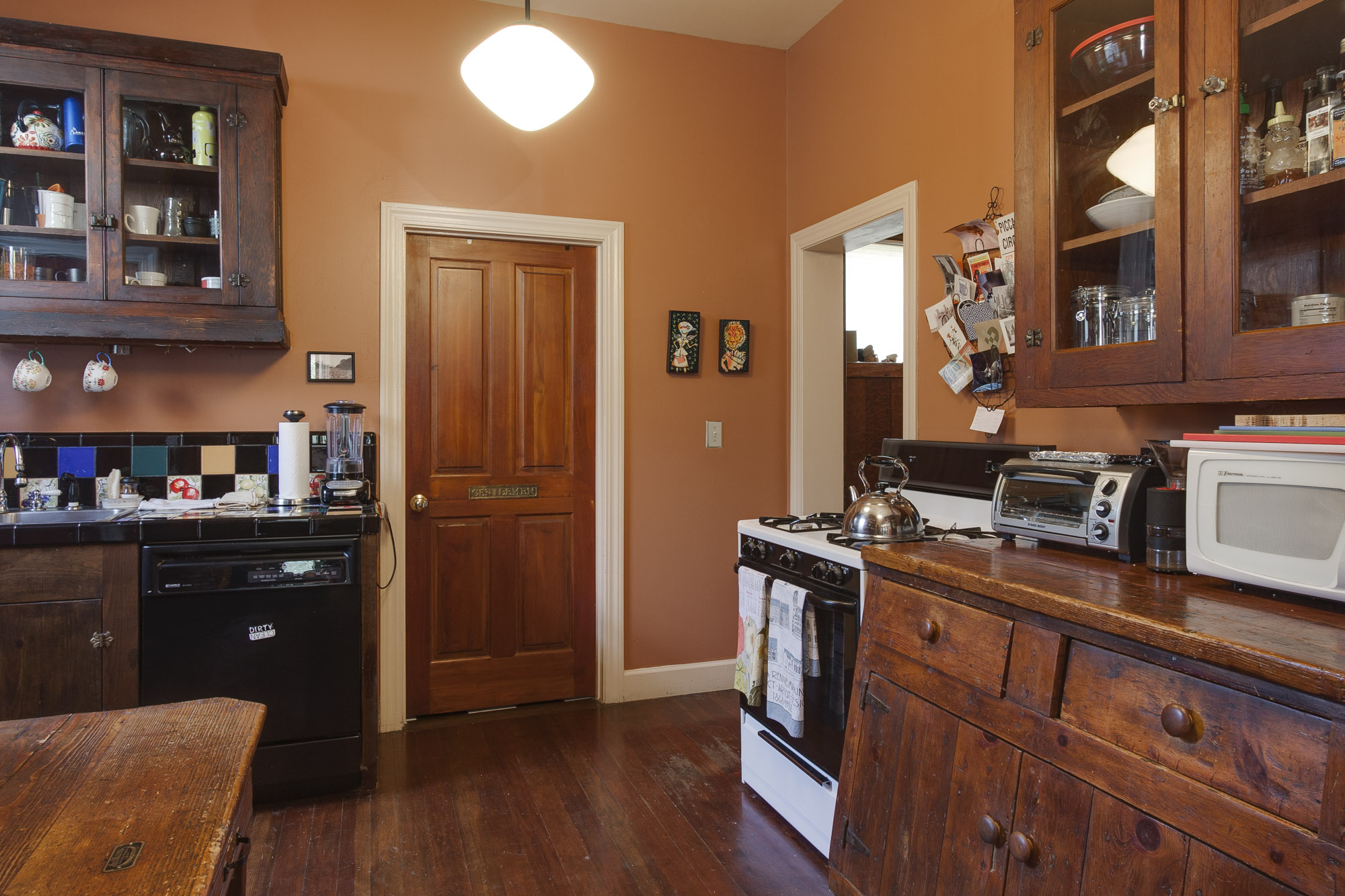 main floor kitchen