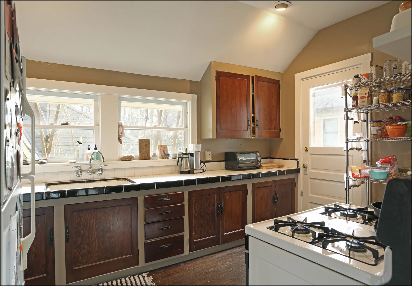 Upstairs unit kitchen