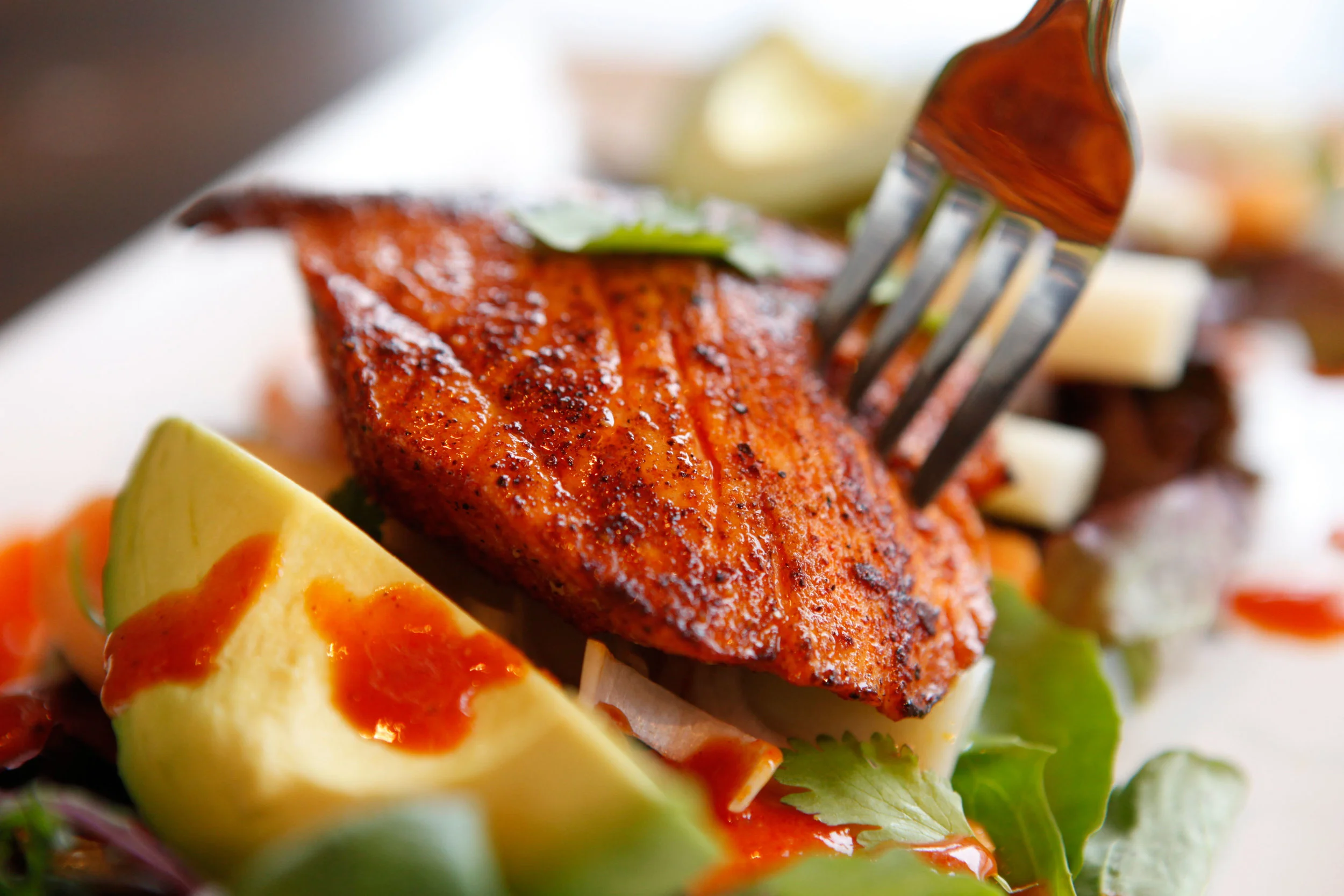 THE COASTAL SALAD with Grilled Orange & Anchote Marinated Salmon