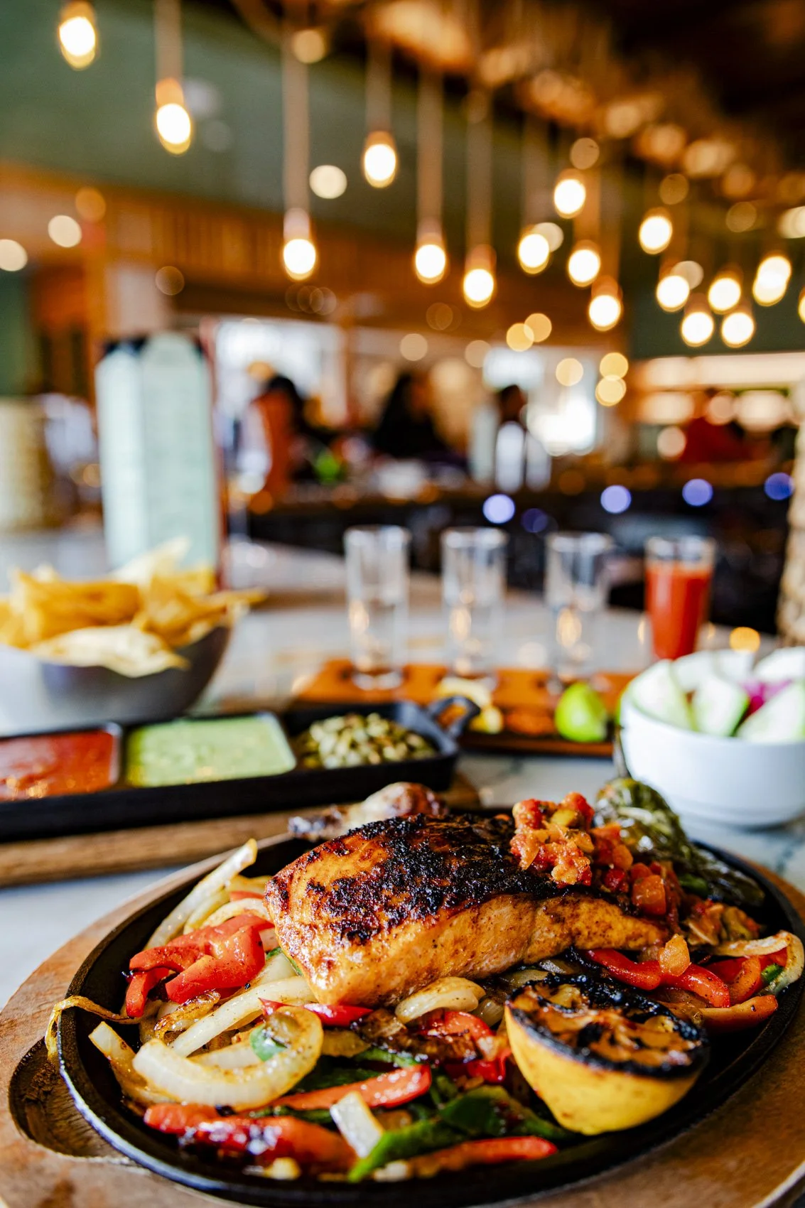LL_SkilletSalmonVeraCruz_8442.jpg