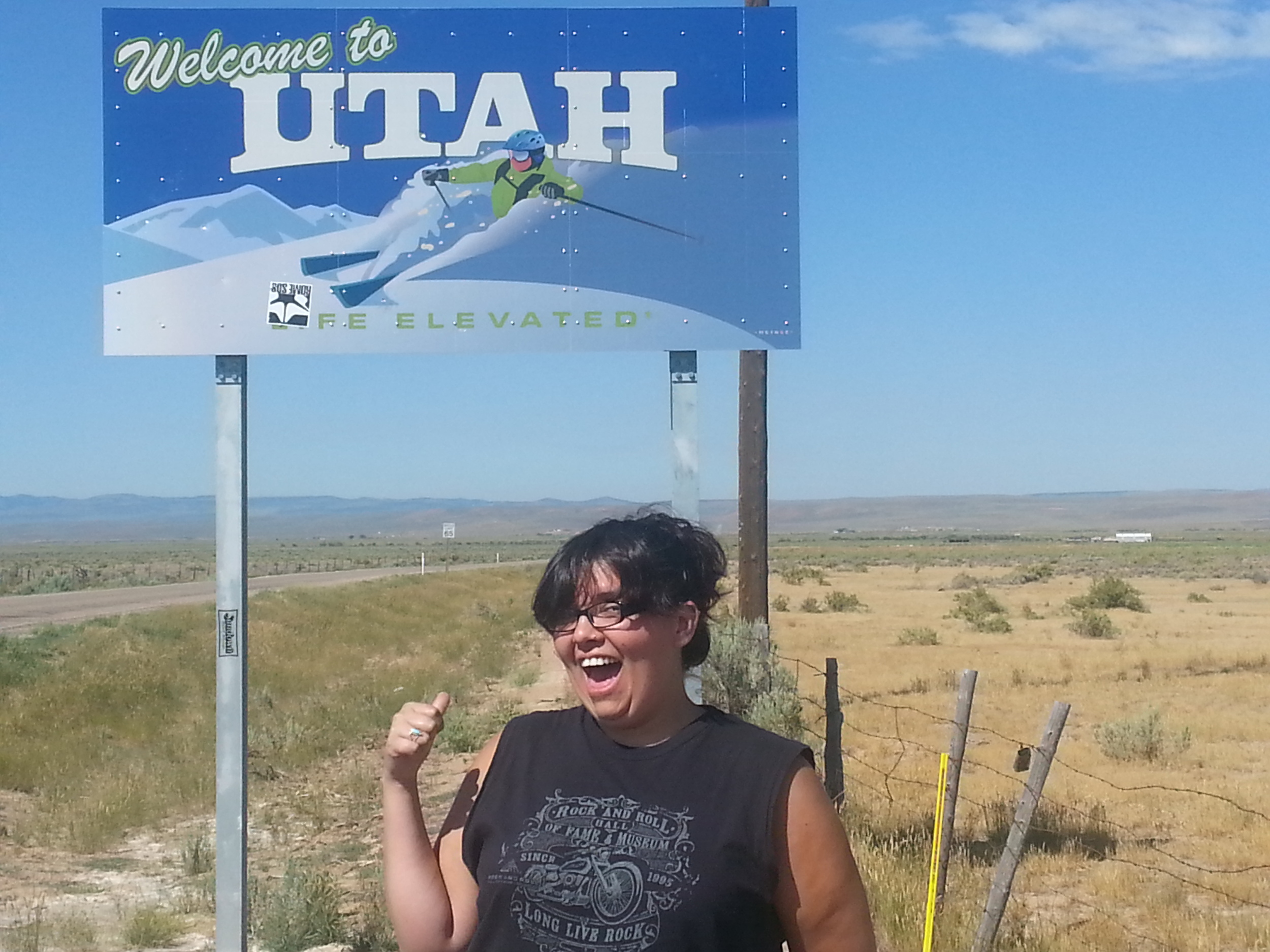 Alie making her way to Utah for grad school. We're very happy she's here!