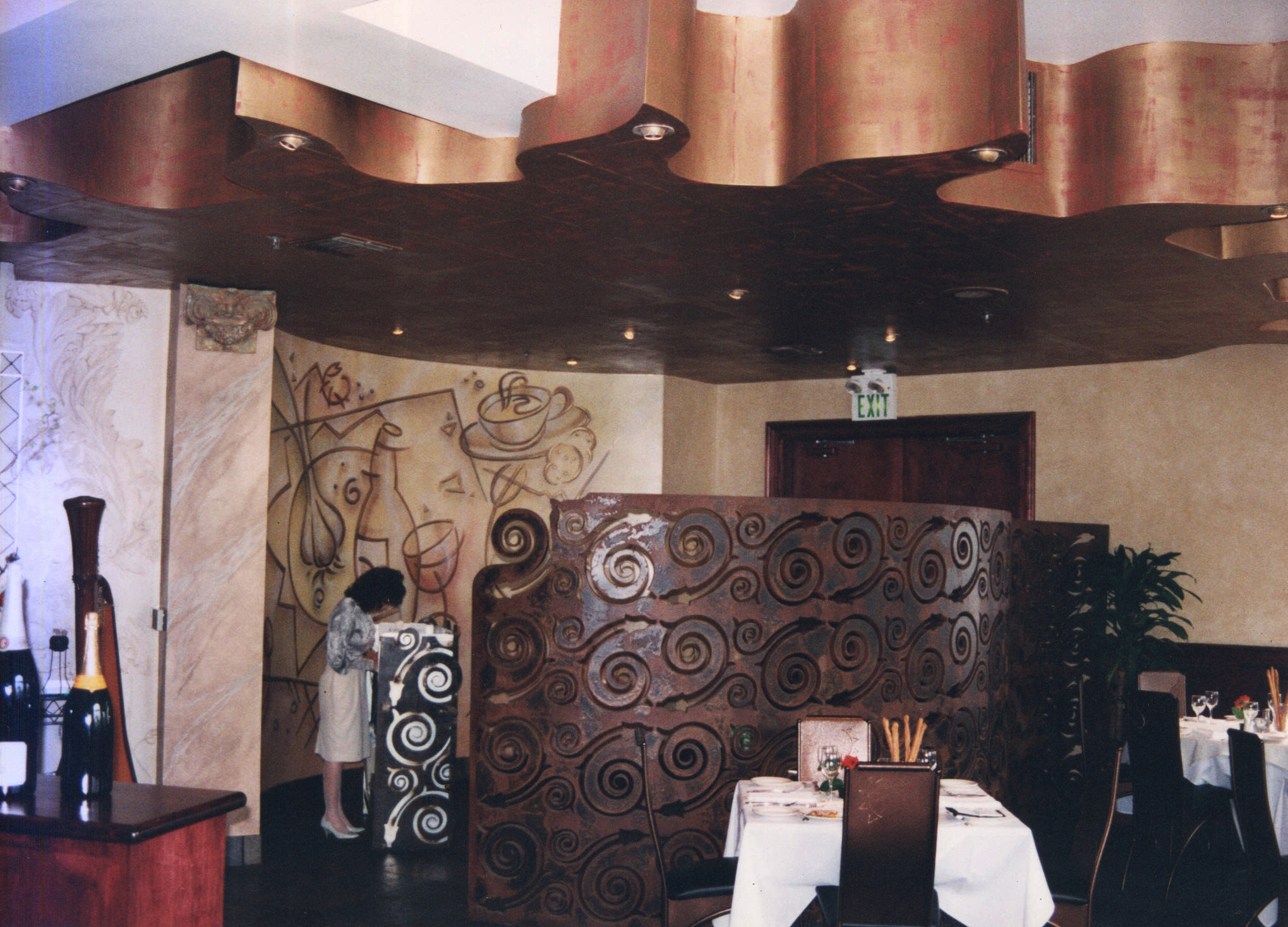 Main Dining Area 2.jpg