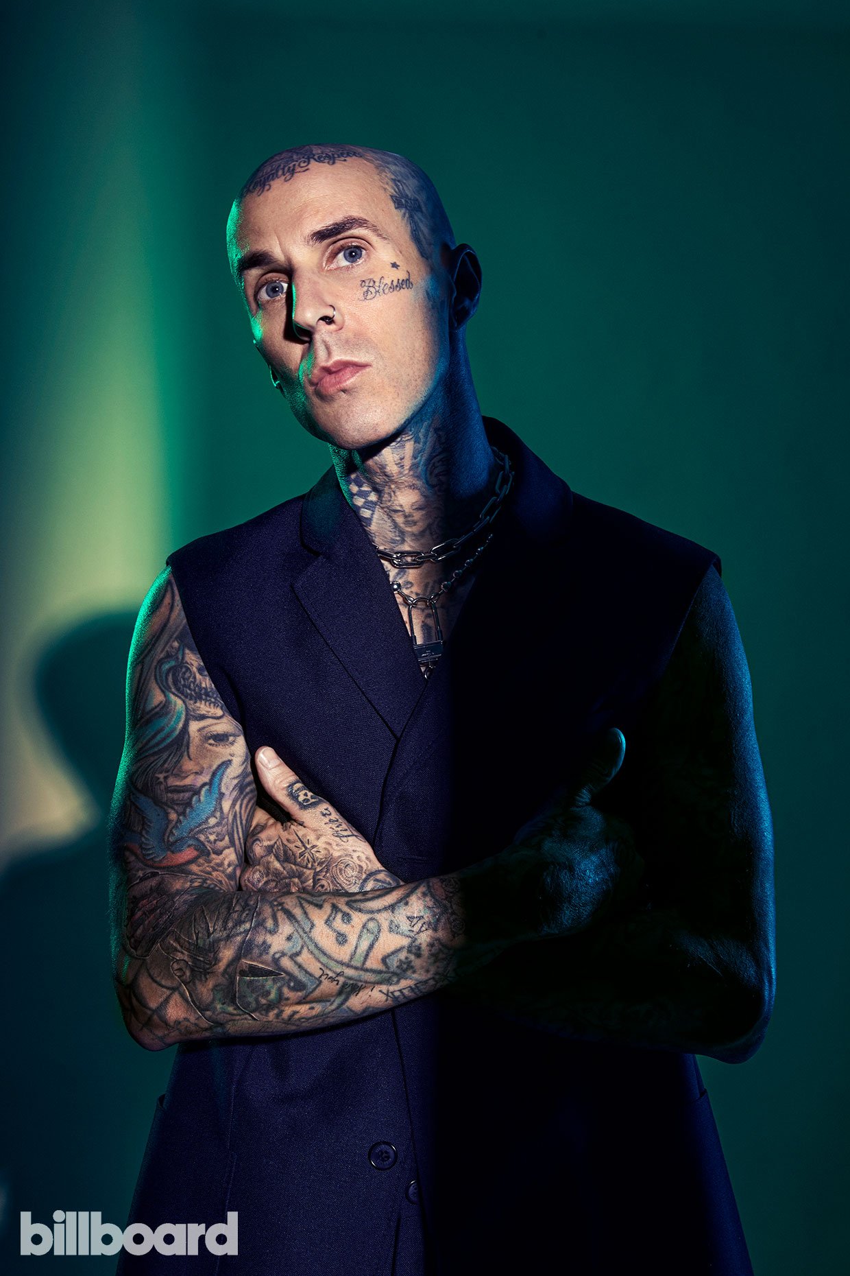 feature-travis-barker-billboard-2022-bb04-christopher-patey-3-1240.jpg