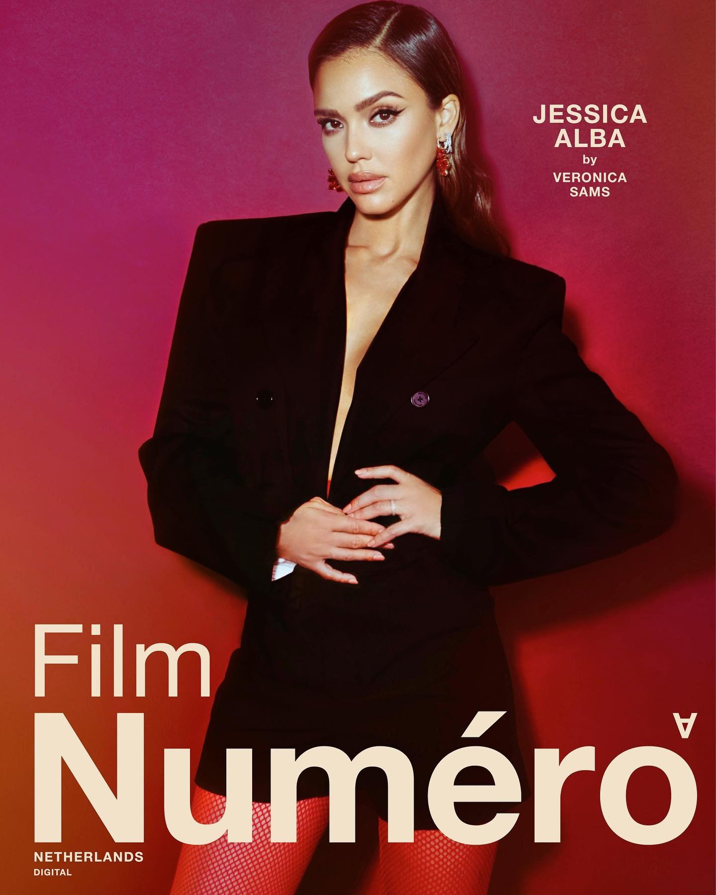 Jessica-Alba-by-Veronica-Same-Numero-Netherlands-Digital-5.jpg