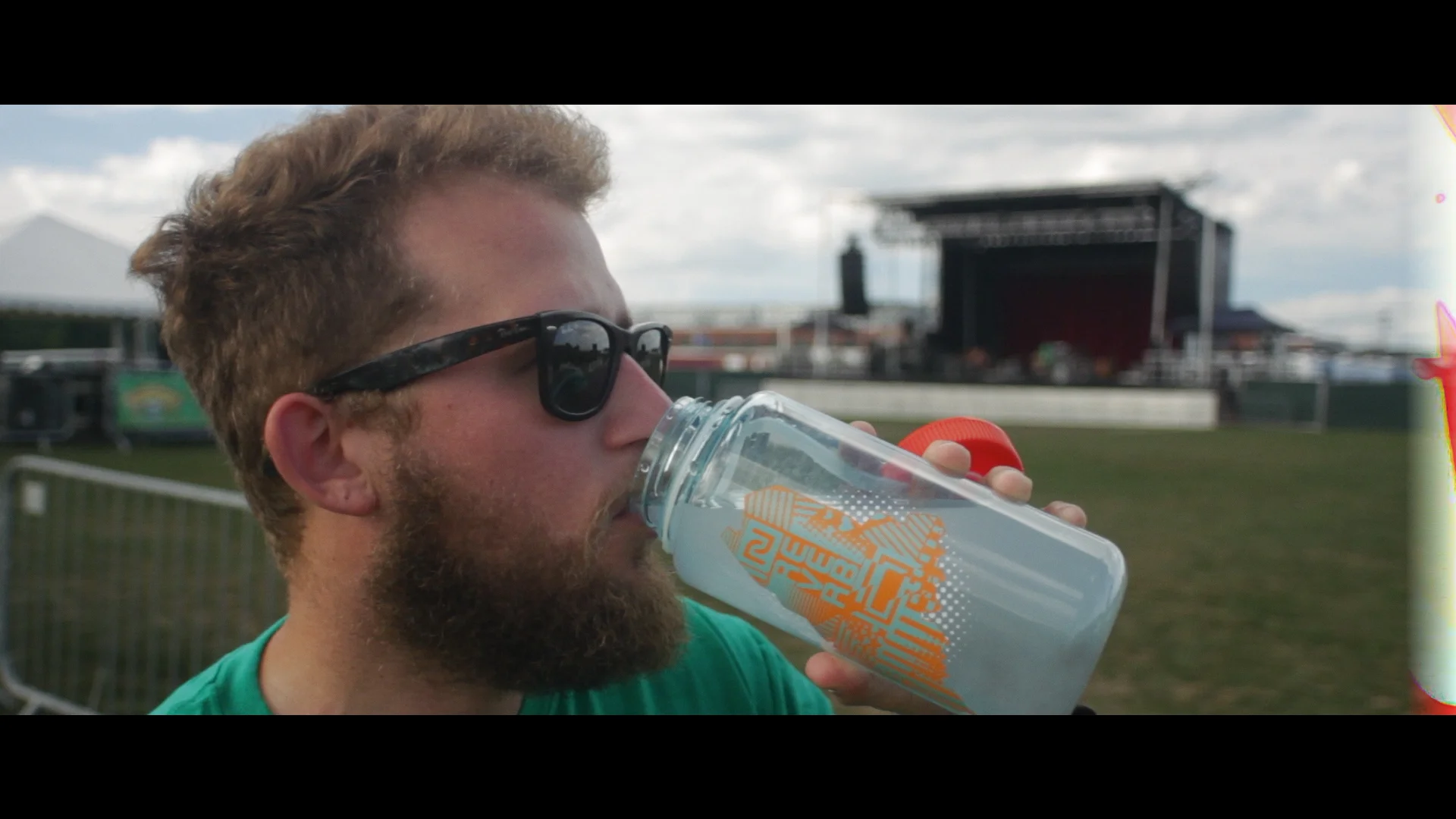 BEARD BOTTLE.jpg