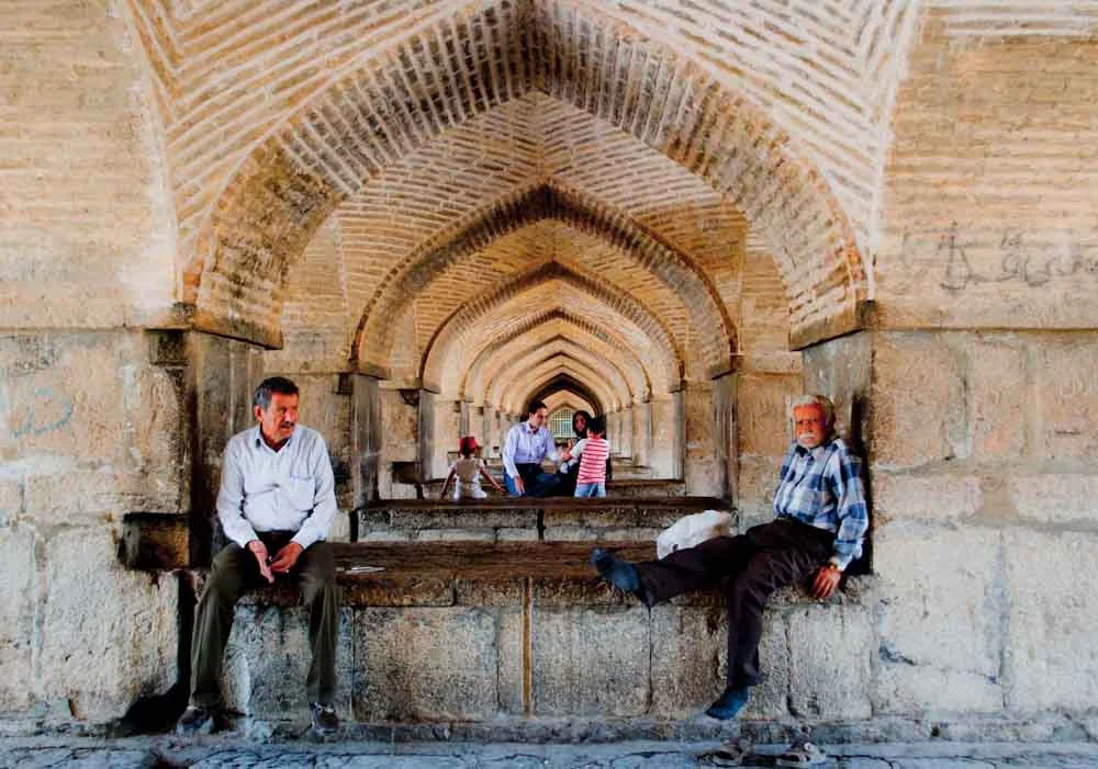 Moasser_Narguess_FacesofIran-36.jpg