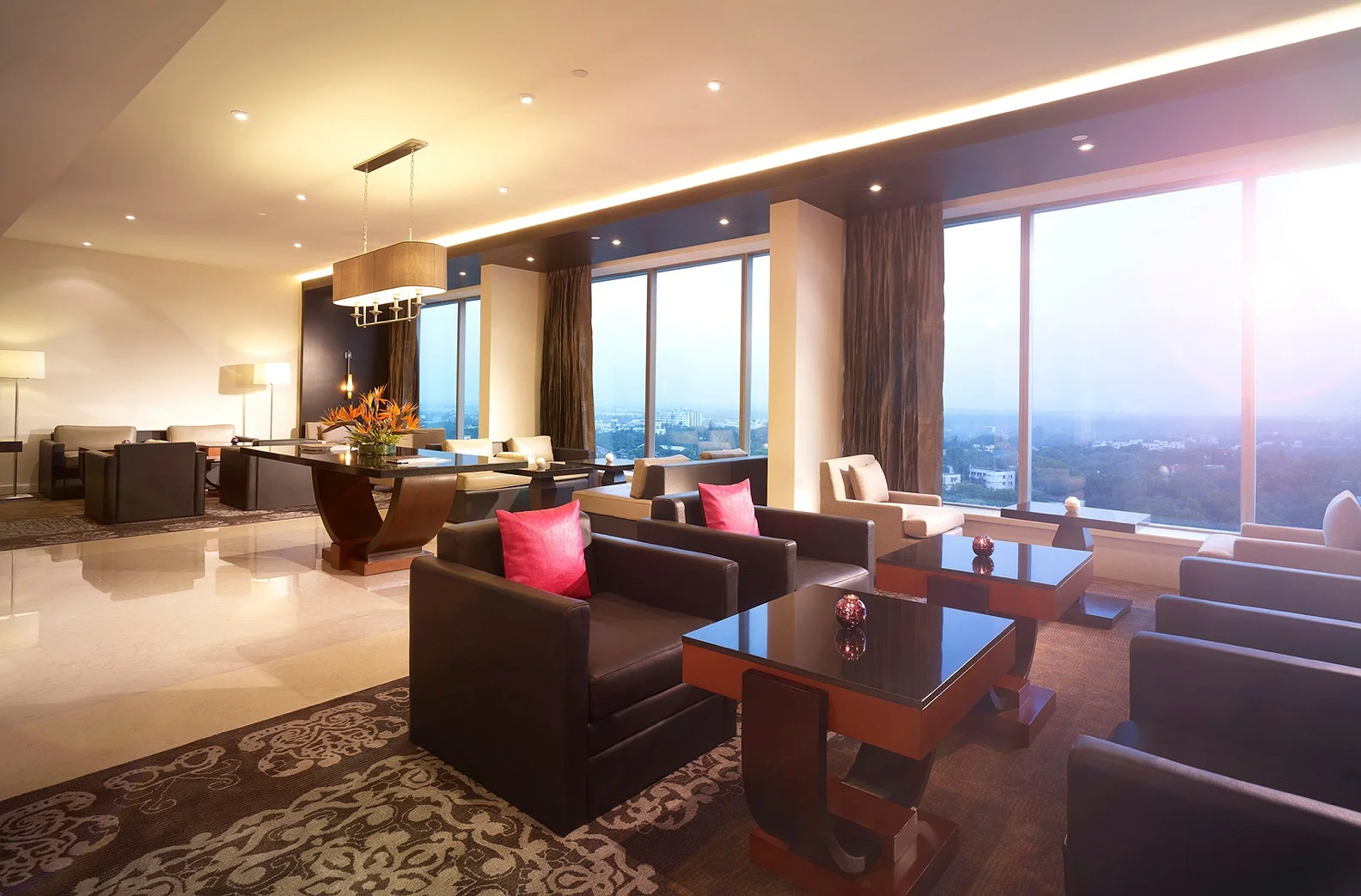 RHYTHM LOUNGE 32.jpg