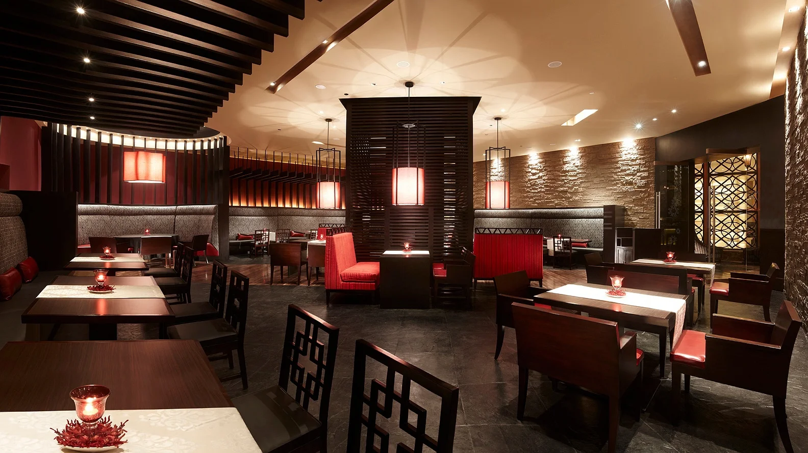 DIMSUM 70 Panorama.jpg