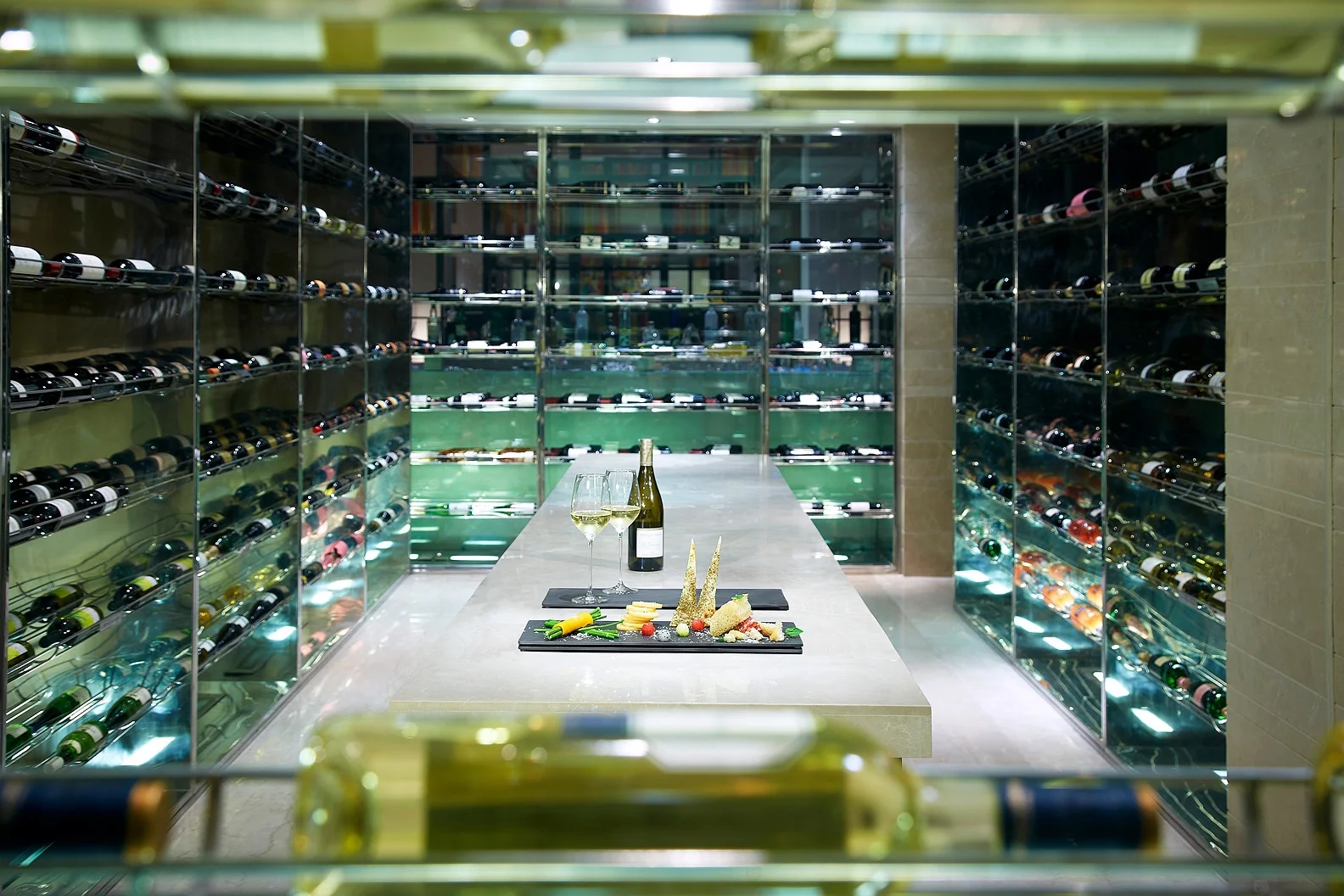 WINE LIBRARY 2.jpg