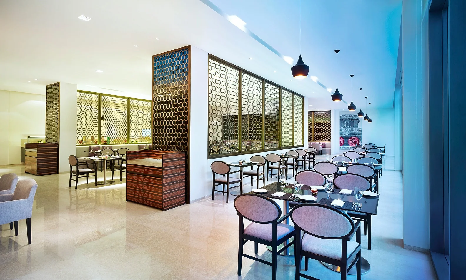 BUZZ 116 FLOOR FOREGROUND.jpg