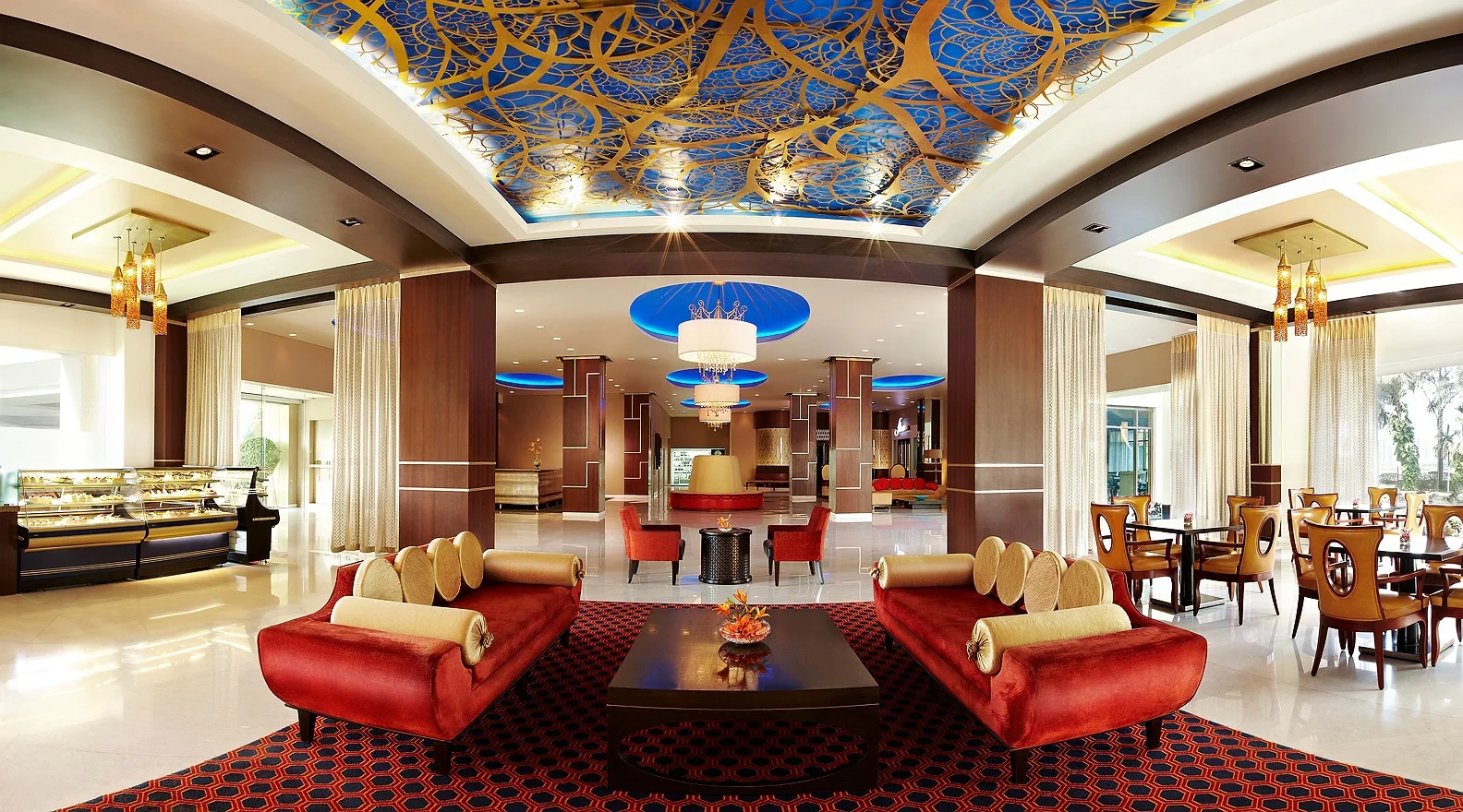 LOBBY 23 Panorama.jpg