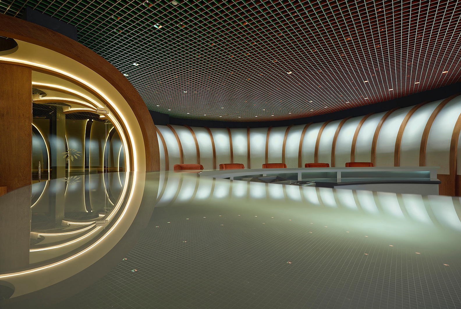 SWIRL 55 main ang 2.jpg