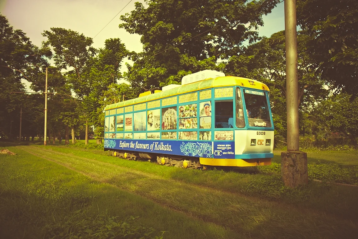EXPLORE HERITAGE TRAM 2.jpg