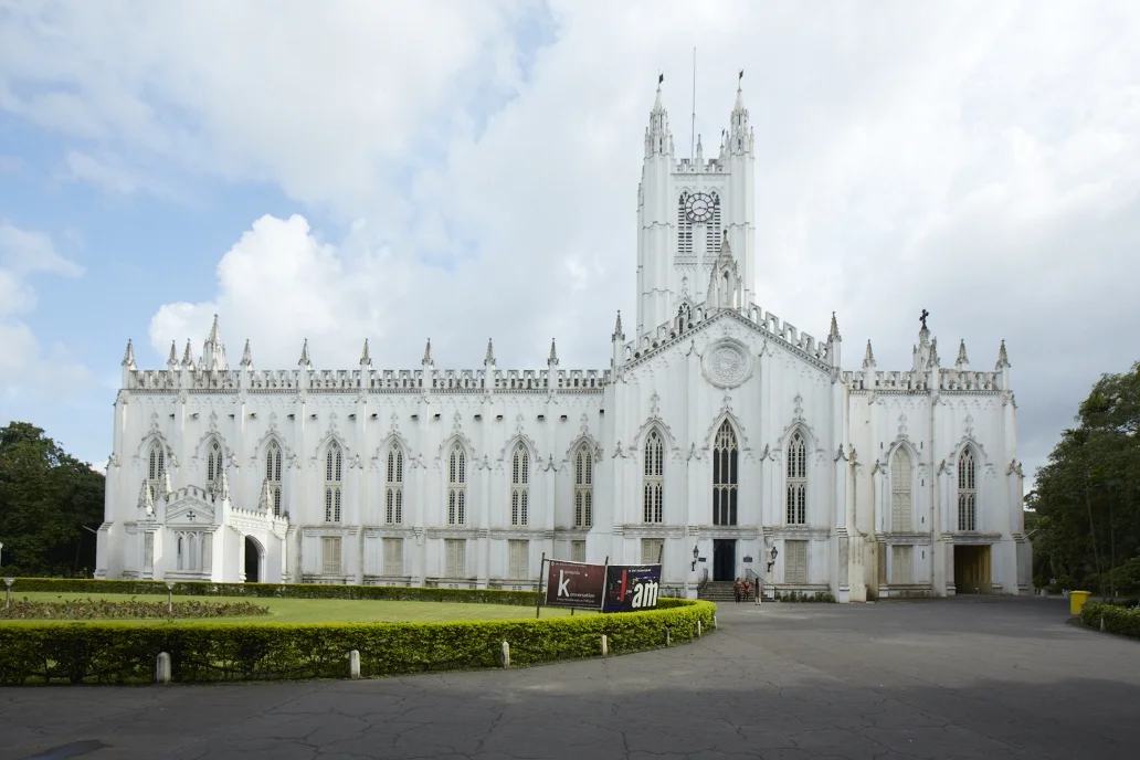 EXPLORE ST PAUL CATH 37.jpg