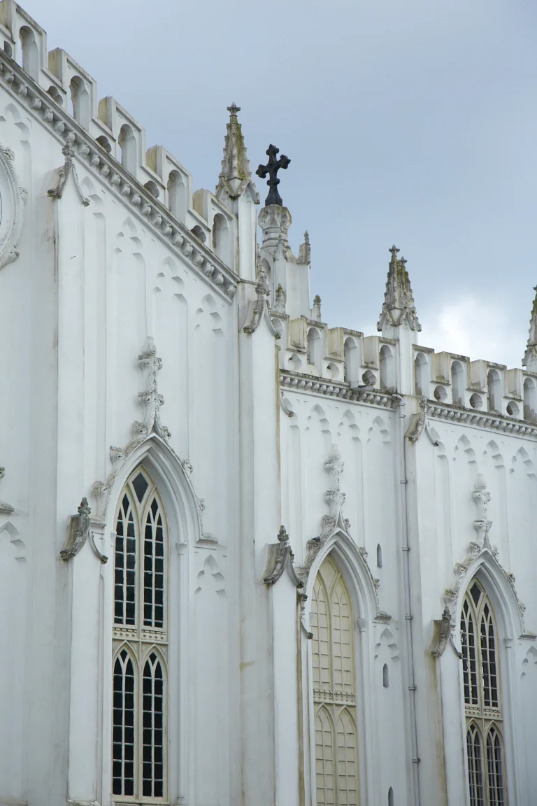 EXPLORE ST PAUL CATH 43.jpg