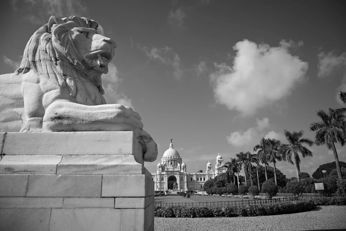 EXPLORE VICTORIA MEMORIAL 5.jpg