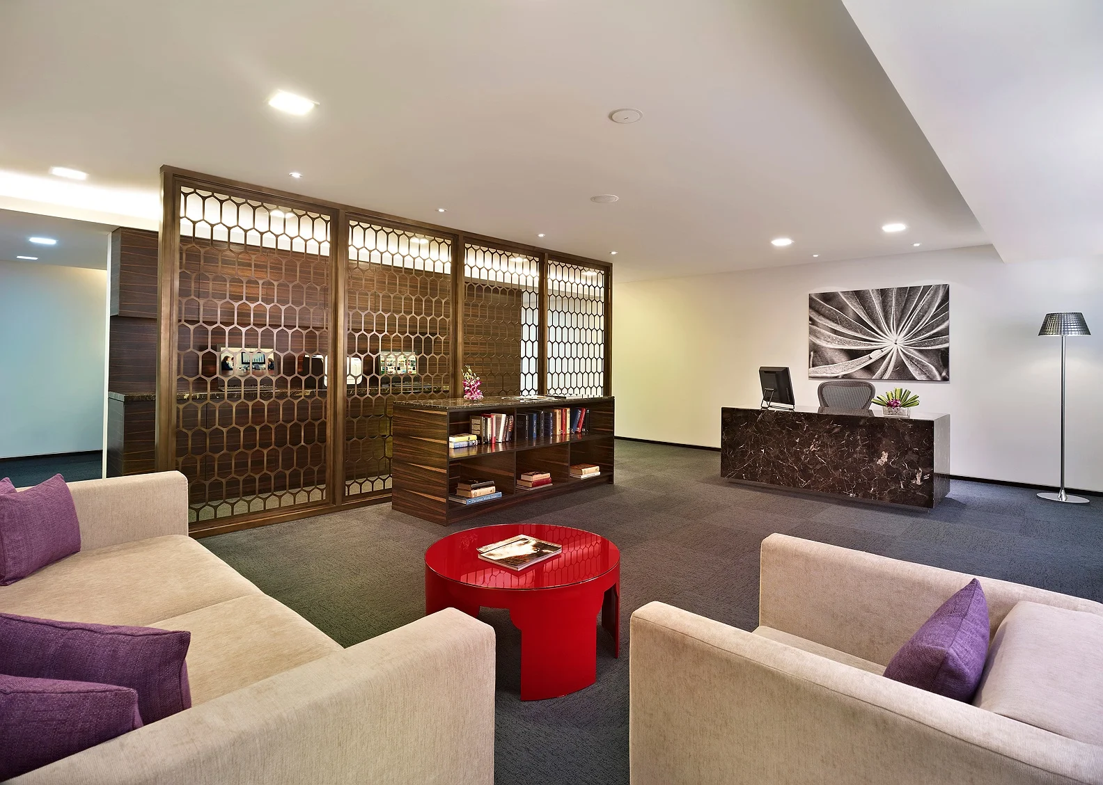 BUSINESS CENTRE 50.jpg