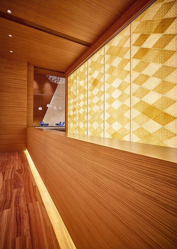 LOBBY E 235 main.jpg