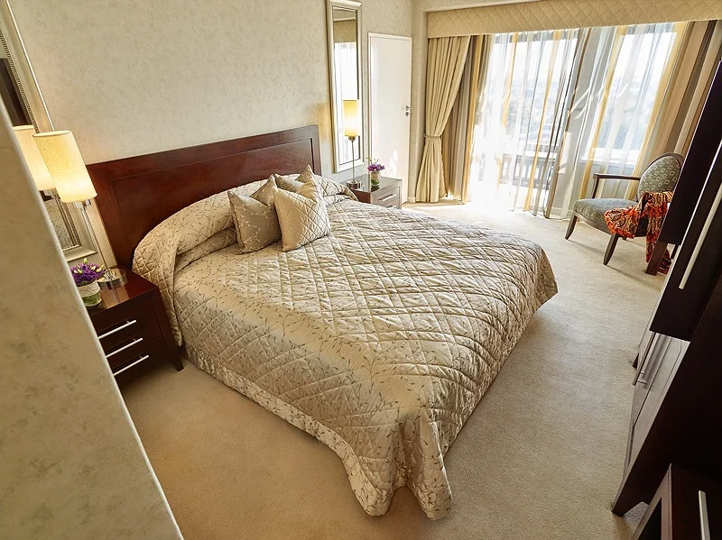 TPL DELUXE SUITE C 141 MAIN.jpg