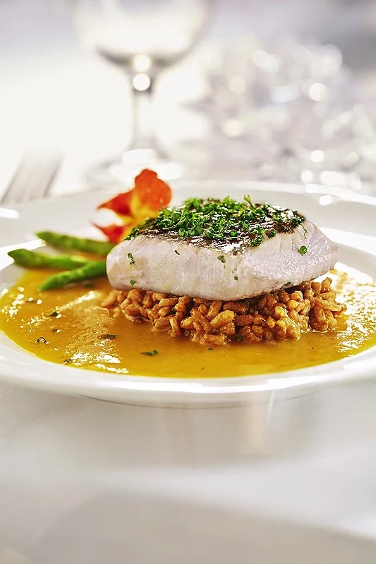 D O HERB CRUSTED SALMON 232 copy.jpg