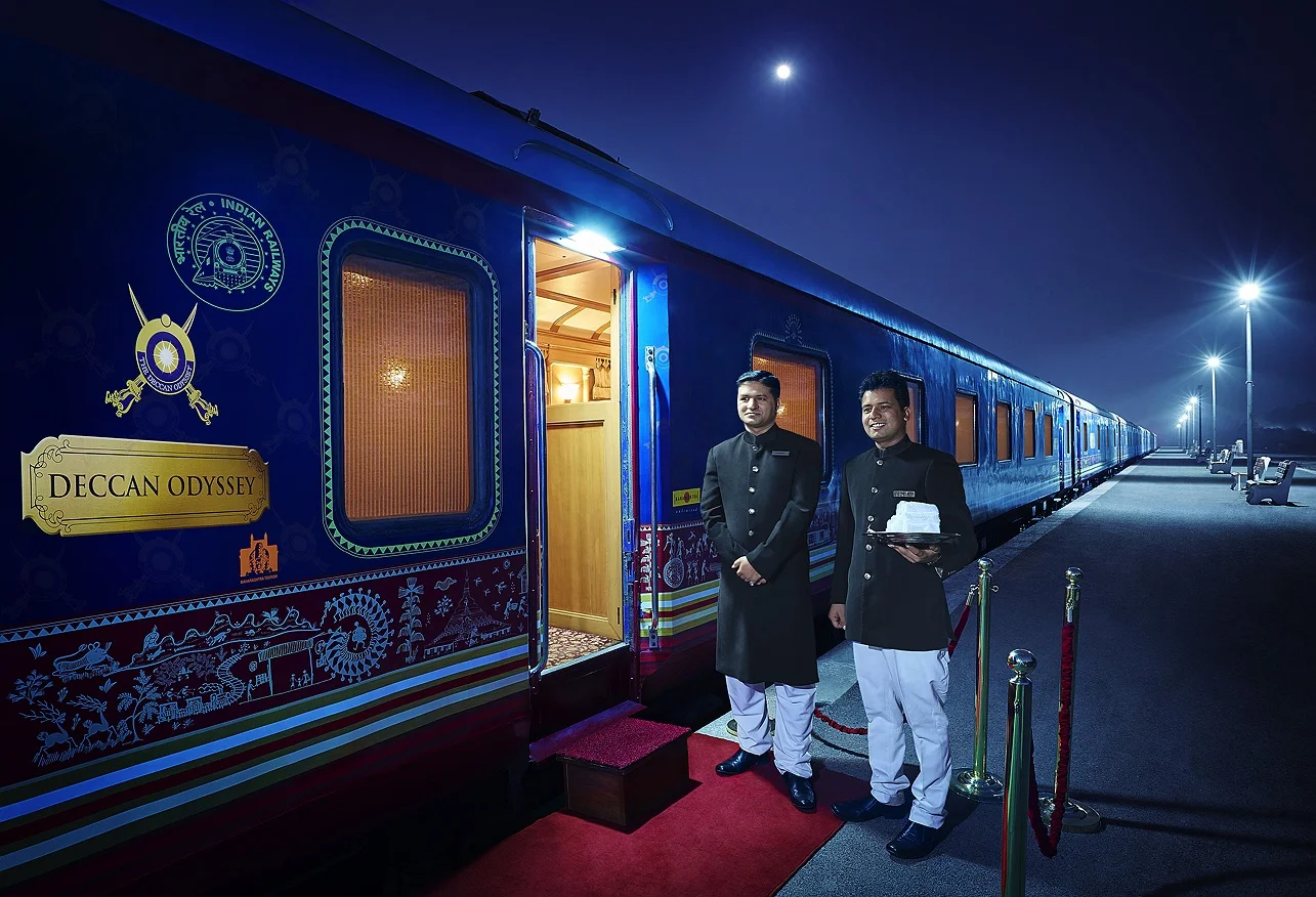 D O TRAIN TWILIGHT 7 final.jpg