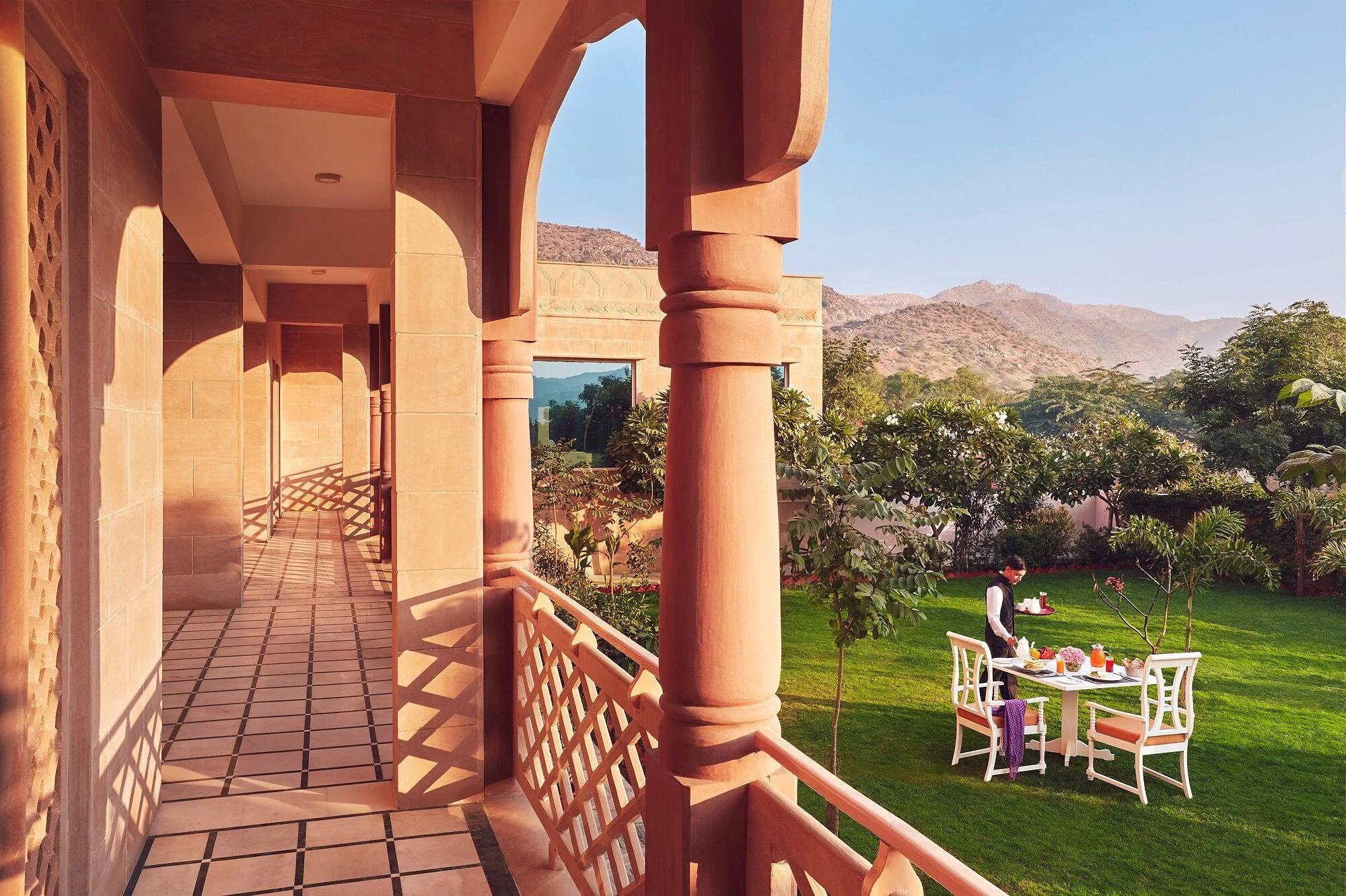 TGHA GARDEN BFAST 649.jpg