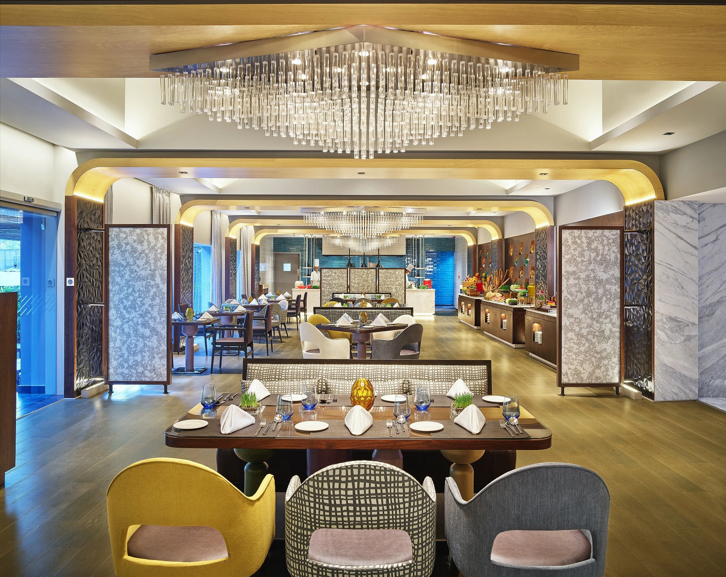 MYNT RESTAURANT 253 MAIN BG copy.jpg