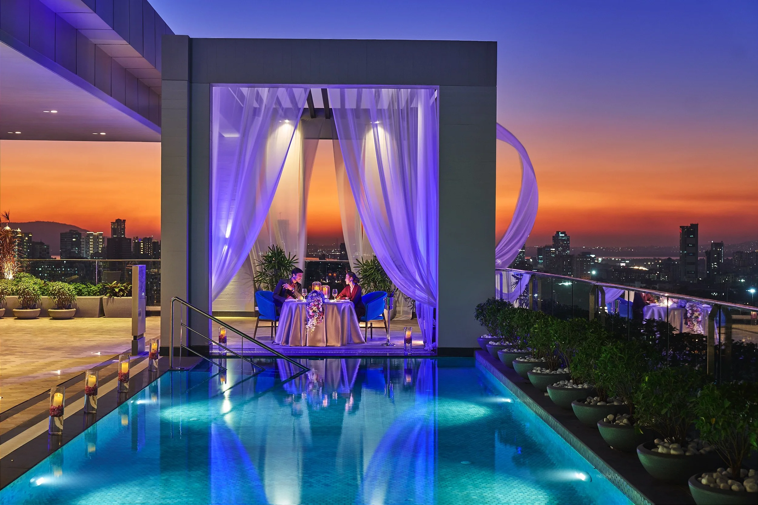 PRIVATE DINING HORIZONTAL 771 with model copy.jpg