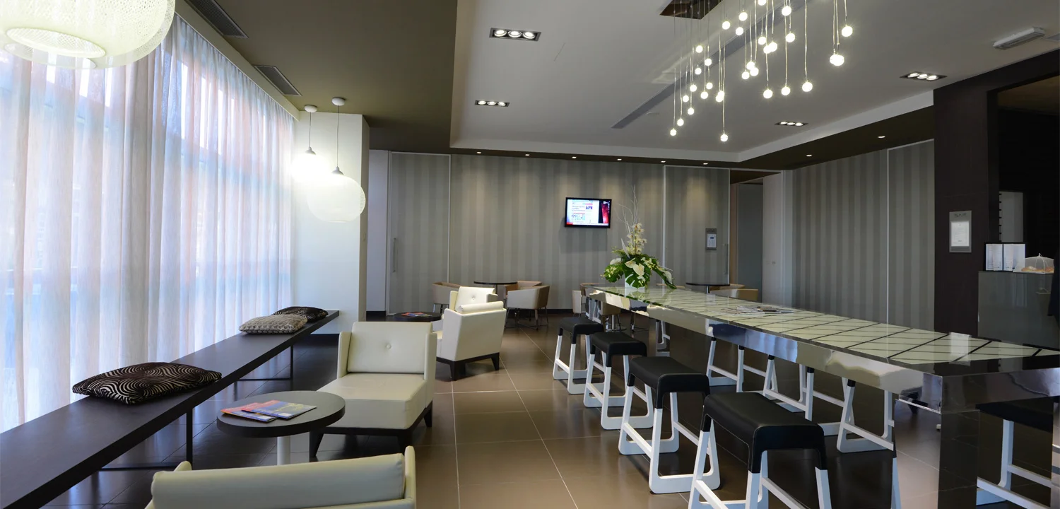 CHC Airport, Genova